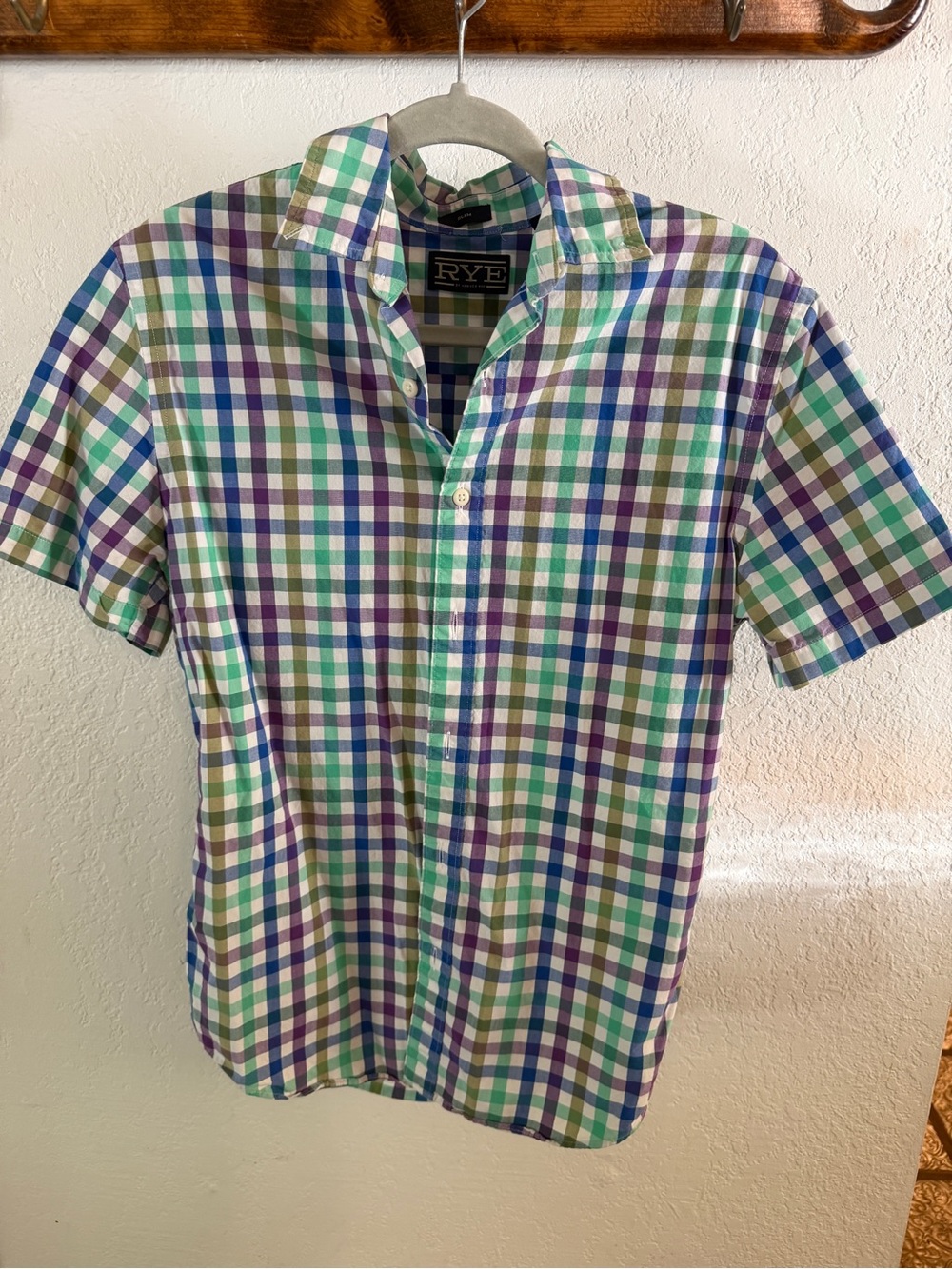 Rye Short-Sleeve Plaid Button-Down Shirt in Green, Blue & Purple - Medium